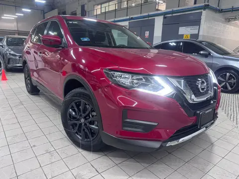 Nissan X-Trail Sense 3 Row usado (2022) color Rojo financiado en mensualidades(enganche $146,258 mensualidades desde $6,283)