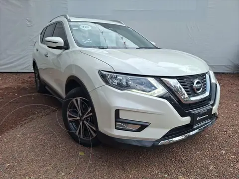 Nissan X-Trail Advance 3 Row usado (2018) color Blanco precio $325,000