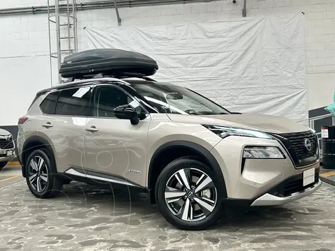 Nissan X-Trail Platinum 2 Filas usado (2024) color caf precio $795,000