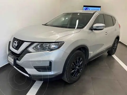 Nissan X-Trail Sense 2 Row usado (2022) color Plata financiado en mensualidades(enganche $101,200 mensualidades desde $9,983)