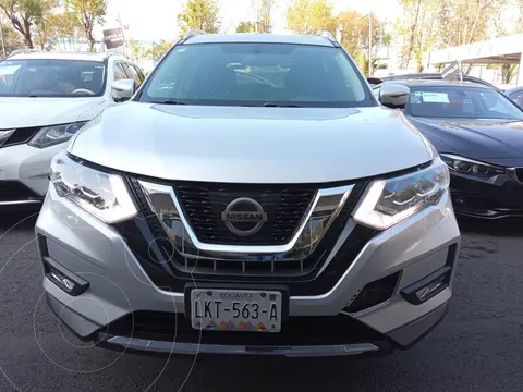 Nissan X-Trail Exclusive 2 Row usado (2019) color Plata financiado en mensualidades(enganche $122,500 mensualidades desde $12,320)