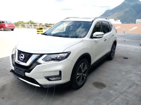 Nissan X-Trail Advance 2 Row usado (2018) color Blanco financiado en mensualidades(enganche $100,000 mensualidades desde $8,563)