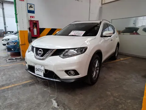 Nissan X-Trail Exclusive 2 Row usado (2017) color Blanco financiado en mensualidades(enganche $90,000 mensualidades desde $7,520)