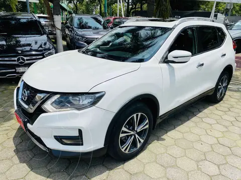 Nissan X-Trail Advance 2 Row usado (2018) color Blanco financiado en mensualidades(enganche $71,756 mensualidades desde $6,374)