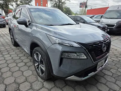 Nissan X-Trail Platinum 2 Filas usado (2024) color Gris precio $620,000