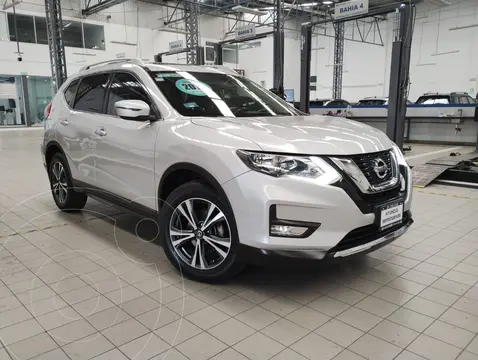 Nissan X-Trail Advance 2 Row usado (2019) color plateado precio $315,000