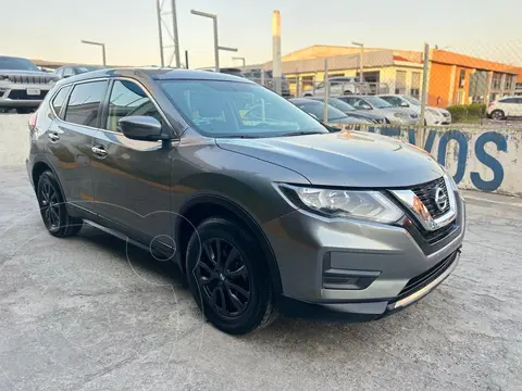 Nissan X-Trail Sense 2 Row usado (2021) color Gris precio $379,000