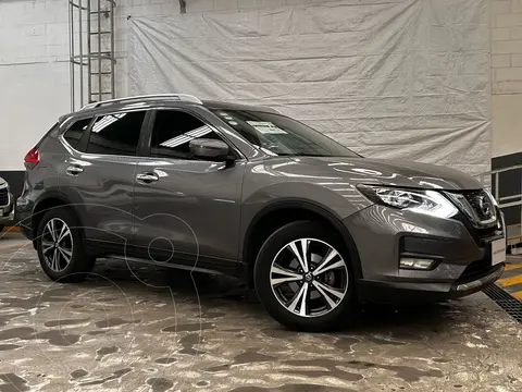 Nissan X-Trail Advance 2 Row usado (2020) color Gris precio $385,000