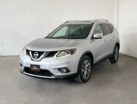 Nissan X-Trail Exclusive 2 Row usado (2016) color plateado precio $239,000