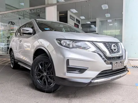 Nissan X-Trail Sense 3 Row usado (2022) color plateado financiado en mensualidades(enganche $144,210 mensualidades desde $6,195)