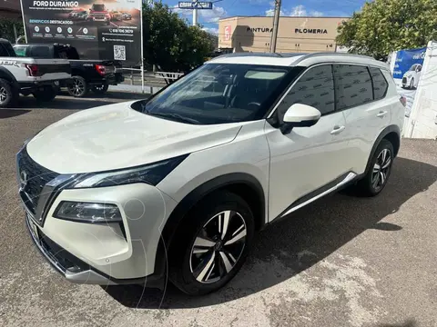 Nissan X-Trail Platinum 2 Filas usado (2023) color Blanco precio $590,000