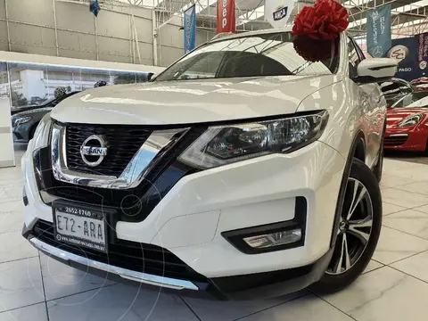 Nissan X-Trail Advance 2 Row usado (2018) color Blanco financiado en mensualidades(enganche $81,205 mensualidades desde $6,688)