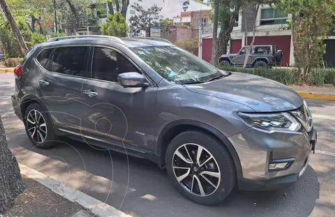 Nissan X-Trail Exclusive 2 Row Hybrid usado (2019) color Gris precio $370,000