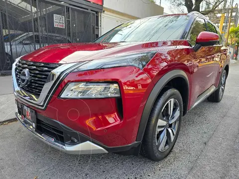 Nissan X-Trail Platinum 2 Filas usado (2023) color Rojo financiado en mensualidades(enganche $180,943 mensualidades desde $11,249)