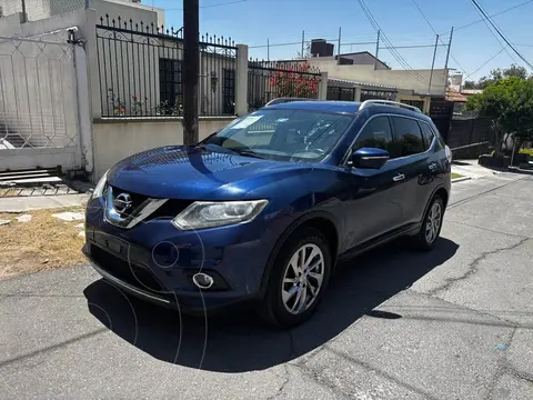 foto Nissan X-Trail Exclusive 2 Row usado (2016) color Azul precio $250,000