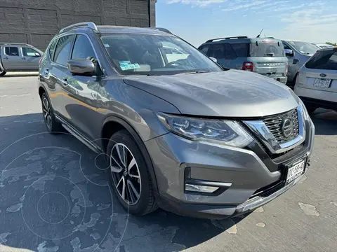 Nissan X-Trail Exclusive 2 Row usado (2022) color Gris Oxford financiado en mensualidades(enganche $105,800 mensualidades desde $14,445)