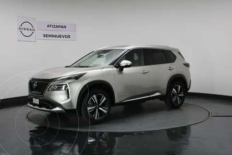 Nissan X-Trail Platinum 2 Filas usado (2024) color Dorado precio $625,000