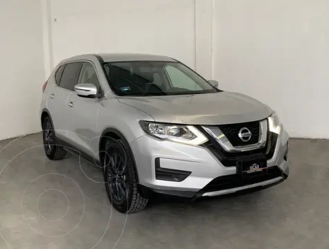 Nissan X-Trail Sense 3 Row usado (2021) color plateado financiado en mensualidades(enganche $93,794 mensualidades desde $7,231)