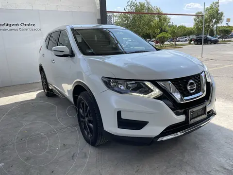 foto Nissan X-Trail Sense 3 Row usado (2021) color Blanco precio $419,900