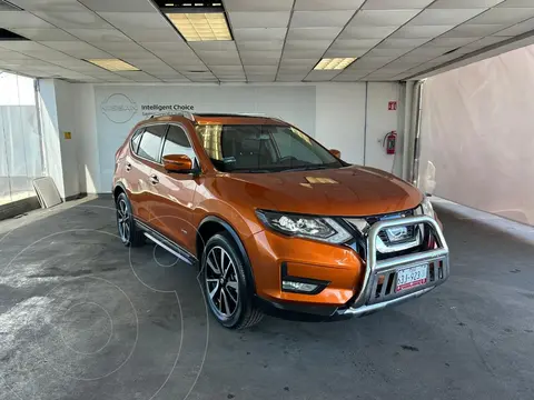 Nissan X-Trail Exclusive 2 Row Hybrid usado (2020) color Naranja precio $425,800