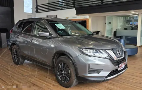Nissan X-Trail Sense 2 Row usado (2021) color Gris precio $330,000