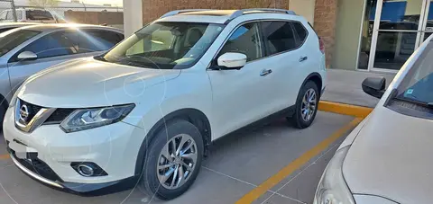 Nissan X-Trail Exclusive usado (2016) color Beige precio $270,000