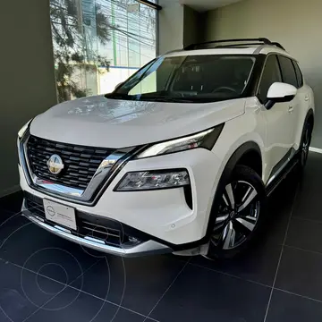 Nissan X-Trail Platinum Plus 2 Filas usado (2024) color Blanco financiado en mensualidades(enganche $187,752 mensualidades desde $14,357)