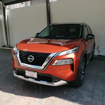 Nissan X-Trail Platinum 2 Filas usado (2023) color Naranja financiado en mensualidades(enganche $145,800)