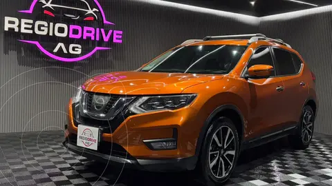 Nissan X-Trail Exclusive 3 Row usado (2020) color Naranja financiado en mensualidades(enganche $77,980 mensualidades desde $9,250)