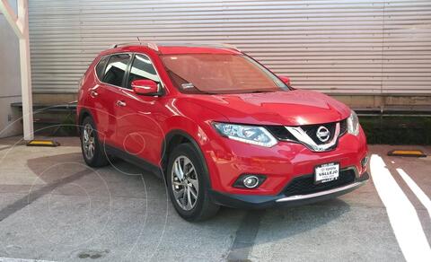 Nissan X-Trail Advance 3 Row usado (2015) color Rojo precio $300,000