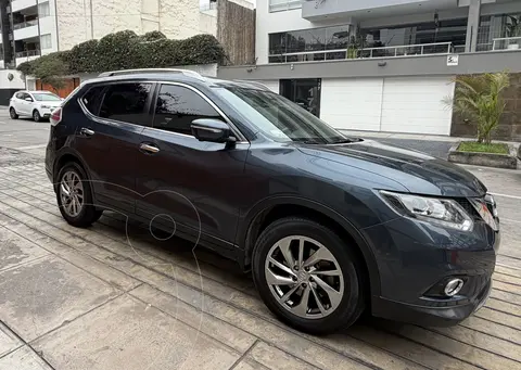 Nissan X-Trail S 2.5L 4x4 Aut usado (2016) color Azul precio u$s17,500