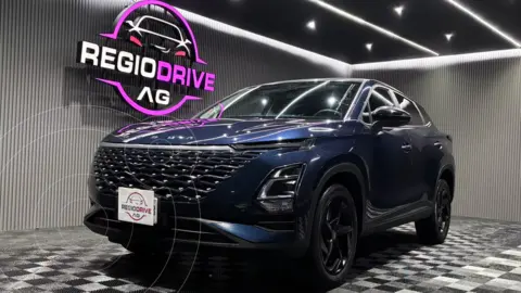 Omoda C5 Luxury usado (2023) color Azul Azzuro precio $375,900