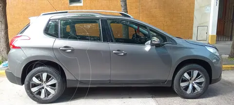 Peugeot 2008 Sport THP usado (2017) color Gris Grafito precio $16.800.000