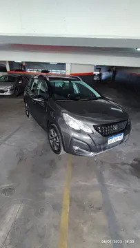 Peugeot 2008 Feline usado (2021) color Gris precio $6.000.000