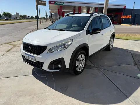 Peugeot 2008 Allure usado (2020) color Blanco precio $19.900.000