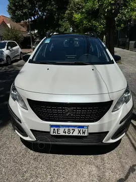 Peugeot 2008 Sport THP usado (2020) color Blanco financiado en cuotas(anticipo $3.500.000 cuotas desde $200.000)