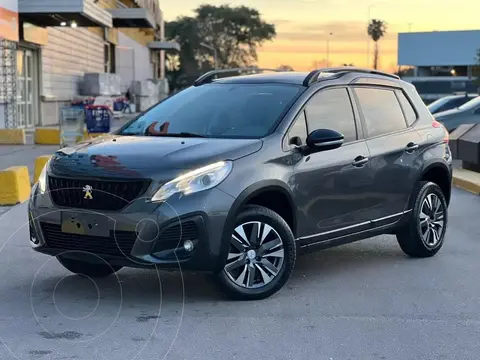 Peugeot 2008 Feline usado (2022) color Gris financiado en cuotas(anticipo $10.000.000 cuotas desde $350.000)