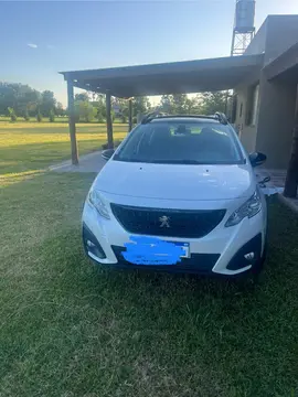 Peugeot 2008 Feline Tiptronic usado (2020) color Blanco Perla precio $20.500.000