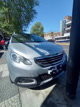 Peugeot 2008 Feline usado (2019) color Gris Aluminium precio $18.900.000