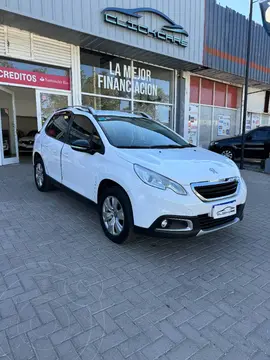 Peugeot 2008 2OO8 1.6 ALLURE usado (2019) color Blanco precio u$s13.000
