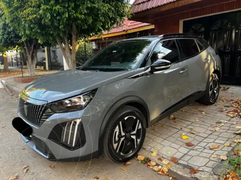 Peugeot 2008 GT T200 usado (2024) color Gris financiado en cuotas(anticipo $8.500.000 cuotas desde $350.000)