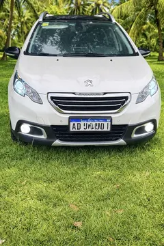 Peugeot 2008 Feline Tiptronic usado (2019) color Blanco Perla precio $22.000.000
