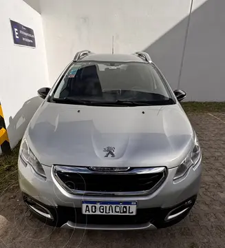 Peugeot 2008 Allure Aut usado (2017) color Plata precio $16.000.000