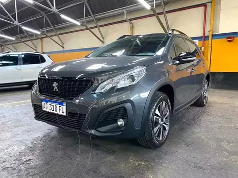 Peugeot 2008 Feline Tiptronic usado (2022) color Gris Aluminium precio $13.000.000