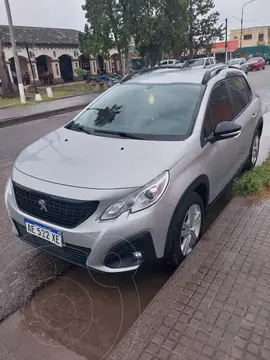 Peugeot 2008 Allure usado (2021) color Gris Aluminium precio $23.000.000