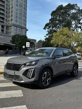 Peugeot 2008 Allure T200 usado (2024) color Gris precio $13.500.000