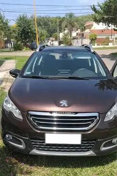 Peugeot 2008 Feline Tiptronic usado (2019) color Carmin Oscuro precio $19.000.000