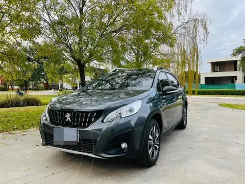 Peugeot 2008 Feline usado (2021) color Gris Grafito precio $11.000.000