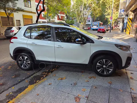 Peugeot 2008 Feline Tiptronic usado (2021) color Blanco precio $23.500.000