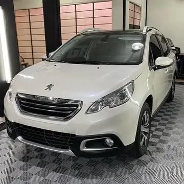Peugeot 2008 Feline usado (2018) color Blanco precio $15.900.000